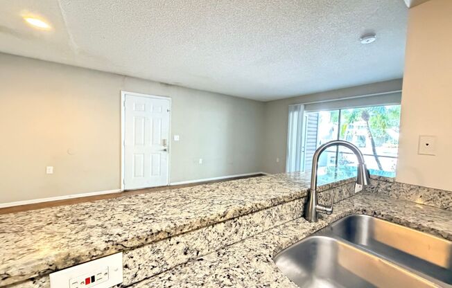 3 beds, 2 baths, 1,150 sqft, $1,850, Unit 8115-2