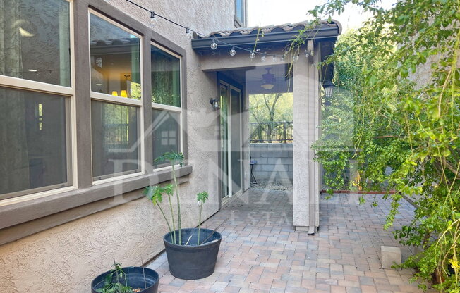3 beds, 2.5 baths, 2,020 sqft, $2,895