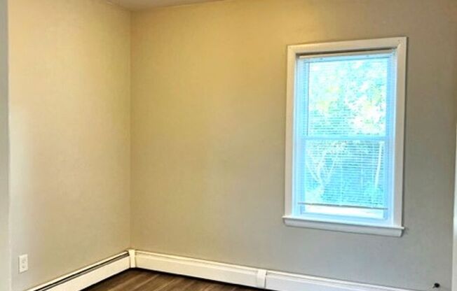 1 bed, 1 bath, 800 sqft, $1,195, Unit 59 Unit 1