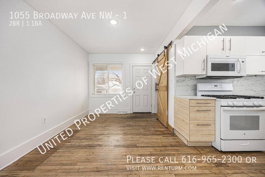 1055 BROADWAY AVE NW