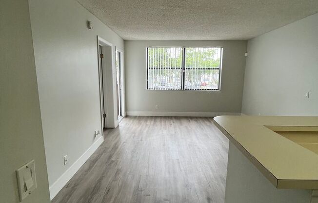 1 bed, 1 bath, $1,550, Unit #7-21