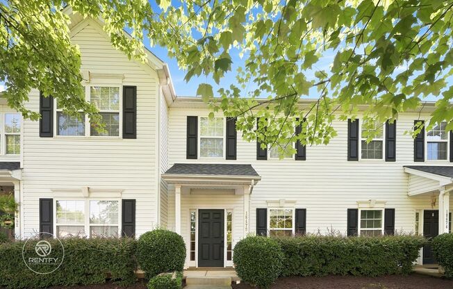 18478 STREAMLINE CT