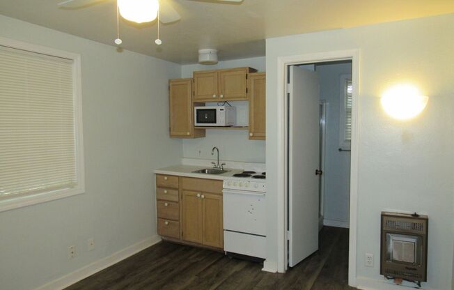 2 BEDROOM - MONTE VISTA