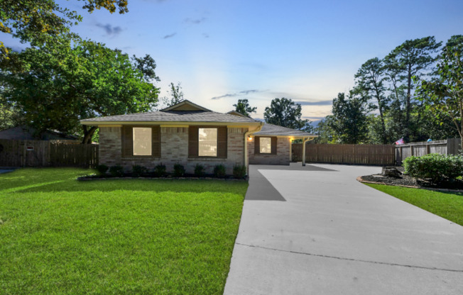 2102 Rolling Glen Dr