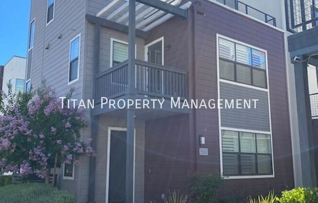 1023 VANILLA BEAN LN