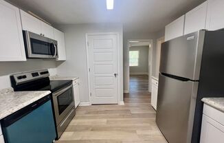 2 beds, 1 bath, $1,395, Unit Unit A