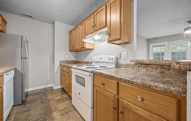2 beds, 2 baths, 1,000 sqft, $1,147, Unit 421C
