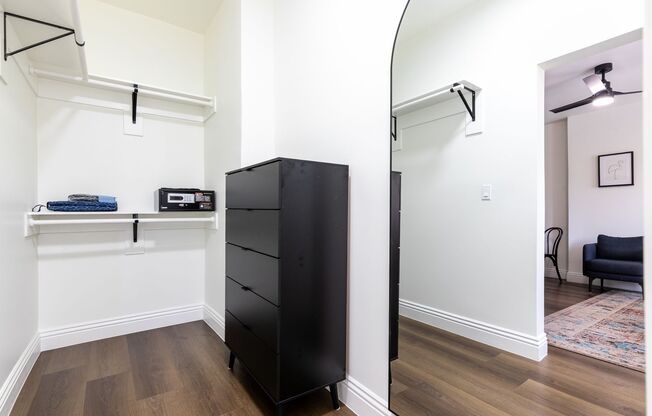 Studio, 1 bath, 540 sqft, $1,875, Unit 208