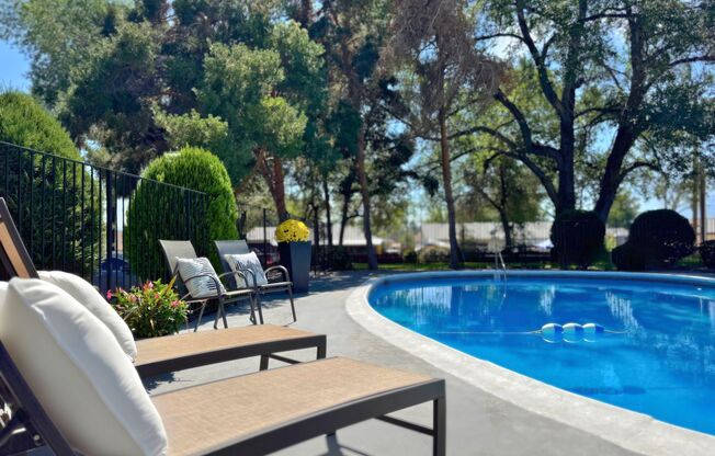 2 beds, 1 bath, 860 sqft, $1,495, Unit 92A