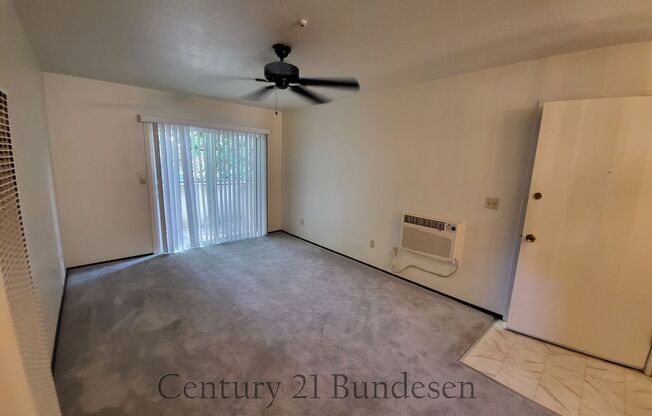 2 beds, 1 bath, $2,050, Unit Unit D