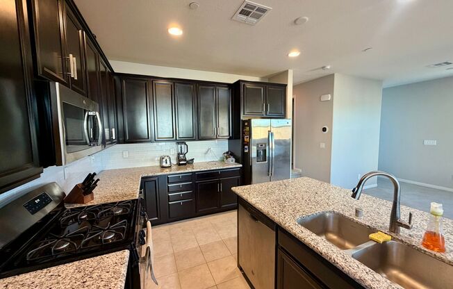 3 beds, 2 baths, $2,369