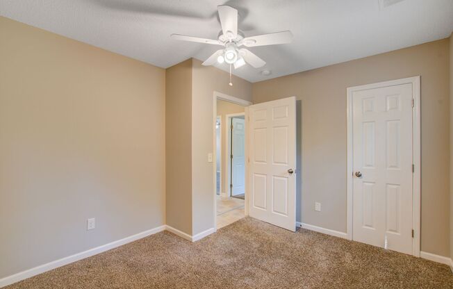 Beautiful 3BR/2BA Home Close to Everything Columbia Has to Offer - Available for Pre-Leasing