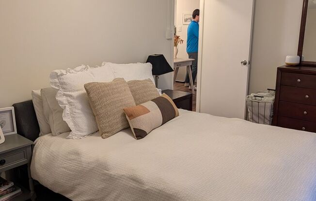 1 bed, 1 bath, 606 sqft, $2,950, Unit 701
