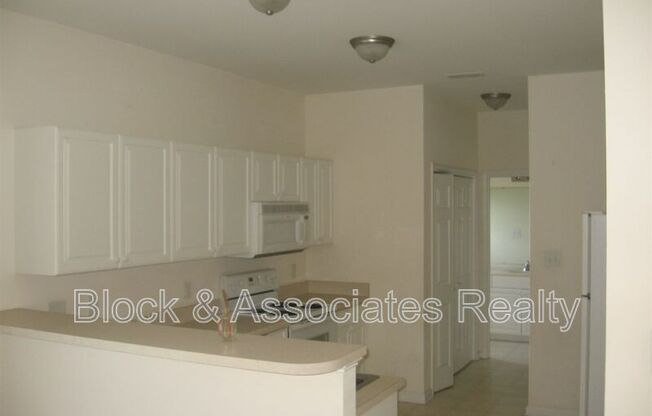 1822 EVA MAE DR