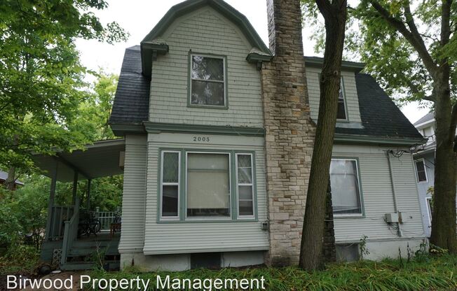 2005 Monroe St.