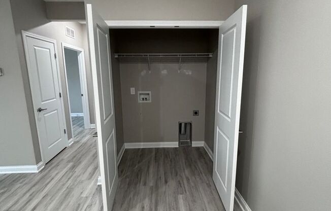 1 bed, 1 bath, 765 sqft, $895, Unit 226 1A