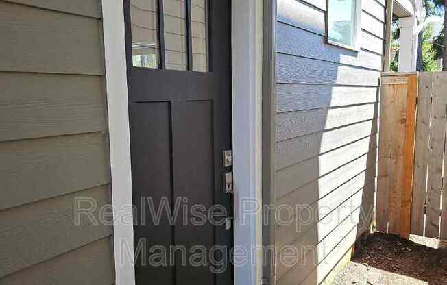 11330 NE 25 ST