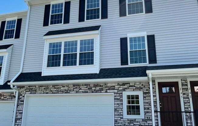 Beautiful Townhome for Rent in Lancaster City-Manheim Township School District!!