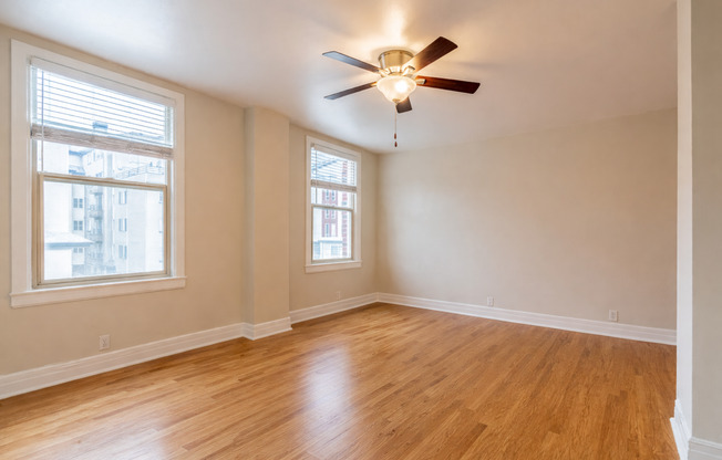 1 bed, 1 bath, 378 sqft, $1,945