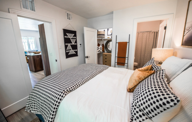 Council Crest Apartments