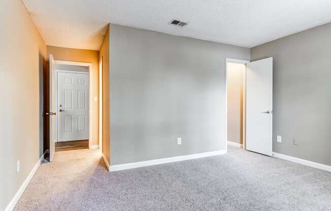 Summit Station at Duluth, Duluth, GA, Apartment_spacious bedroom