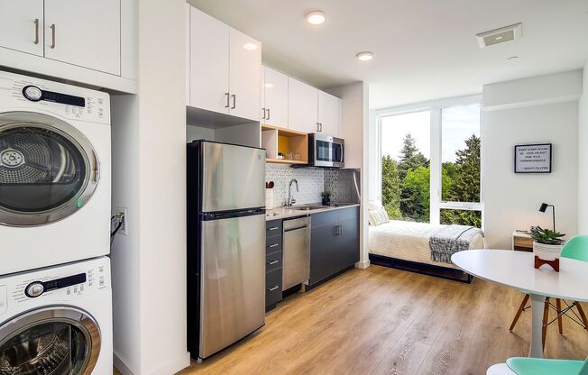 Studio, 1 bath, 230 sqft, $1,105, Unit 506