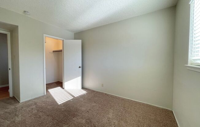 2 beds, 1 bath, 925 sqft, $1,950, Unit 312