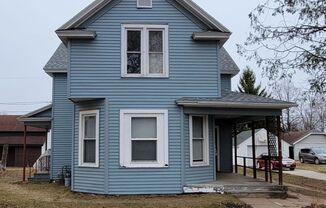 325 N 3rd Ave