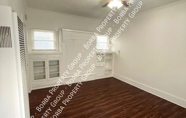 1074 OBISPO AVE