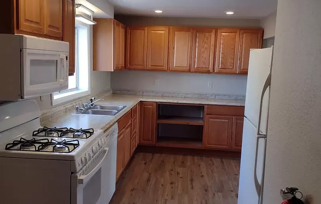 Remodeled 4 bedroom in Trinidad!