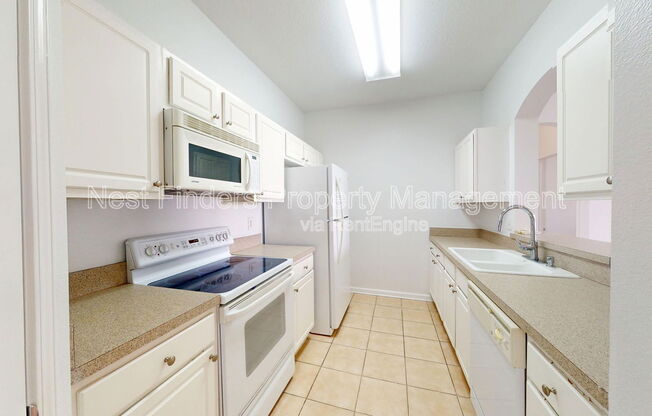 2 beds, 2 baths, 1,050 sqft, $1,350, Unit 912