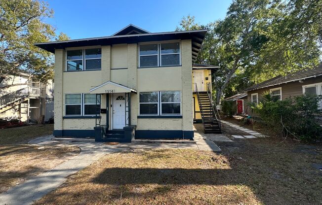 3/1 2nd Story Duplex - Newly Updated!