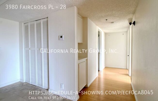 3980 Faircross Pl