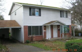 911 W 29th STREET