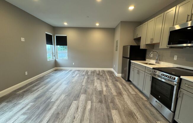 Studio, 1 bath, $2,000, Unit 402