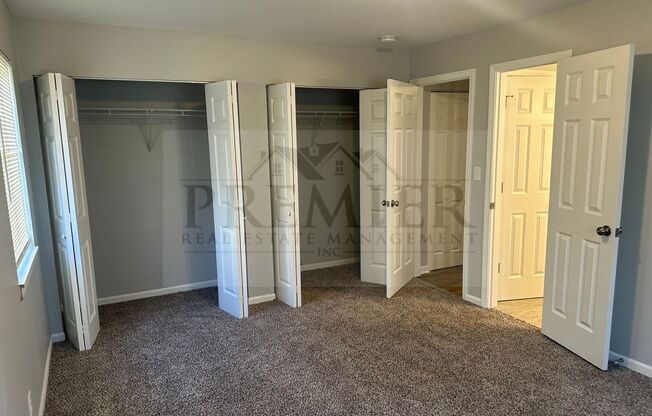 1 bed, 1 bath, 810 sqft, $1,075