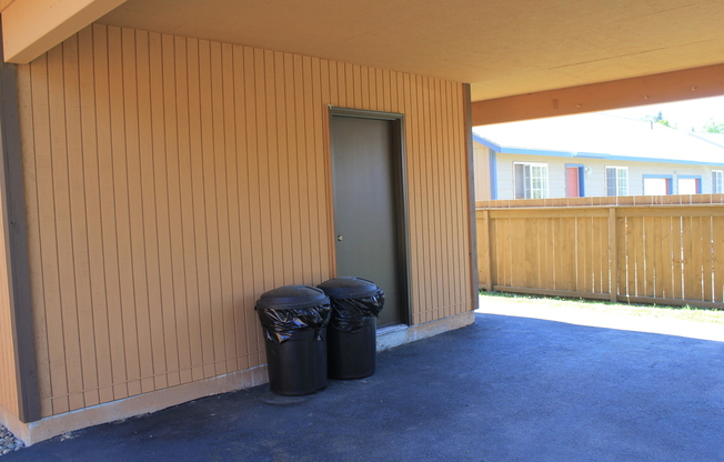 1308 Brooklane