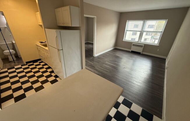 Sixteen53 Prospect Avenue