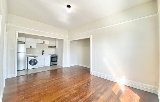 1 bed, 1 bath, 500 sqft, $1,695, Unit 304