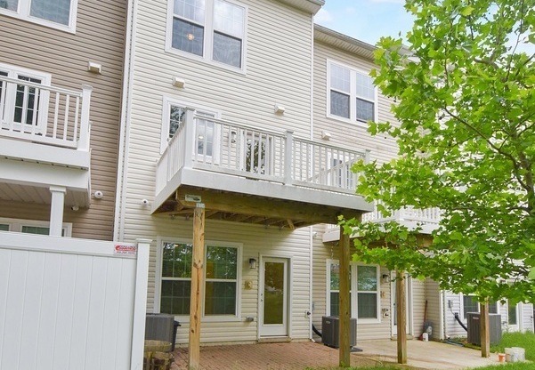 2818 ETLEY CT