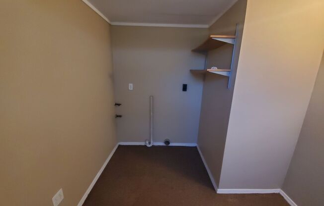 2 beds, 1 bath, $1,775