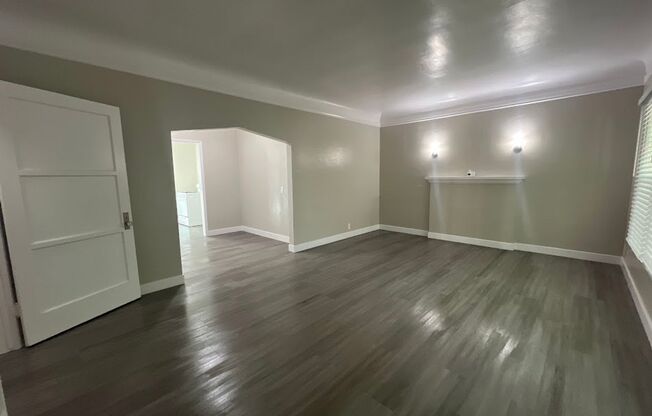 1 bed, 1 bath, 900 sqft, $1,695