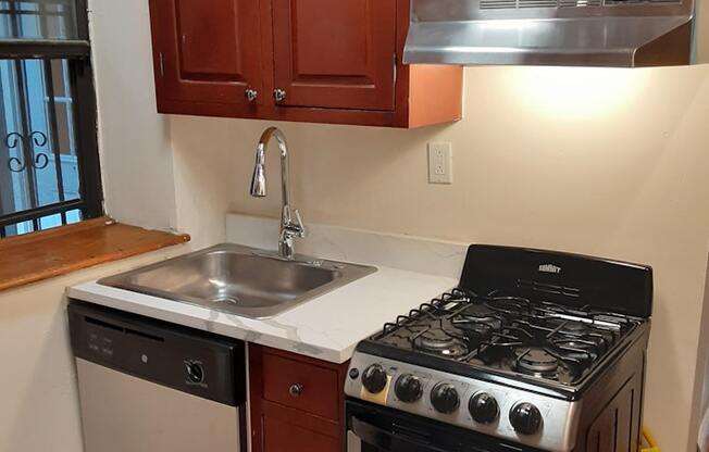 2 beds, 1.5 baths, $3,550, Unit 1A