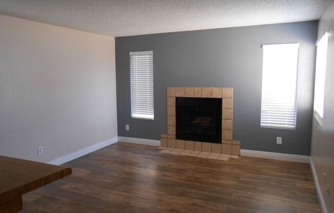 1st Floor Condo in Sunrise Manor