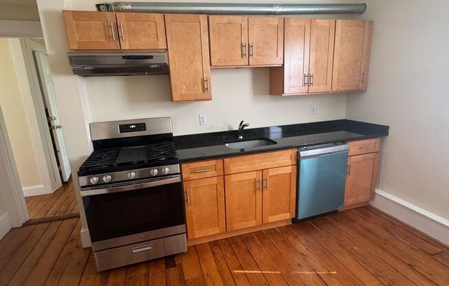 10-28 CENTENNIAL PLACE LLC