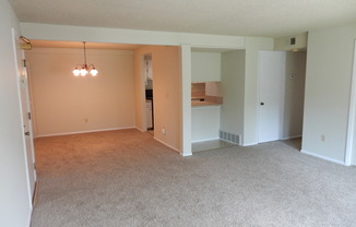 LOVELY spacious 2 bed/2 bath Westminster condo - Available Now!