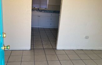 1 bed, 1 bath, 600 sqft, $821, Unit 9