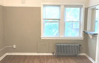 Studio, 1 bath, $795, Unit 33