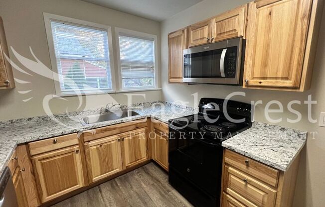 2 beds, 1 bath, $1,250, Unit Unit 1