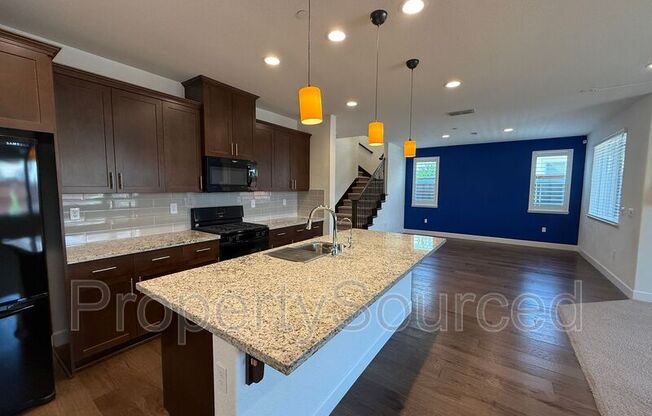 17894 AMADOR DR